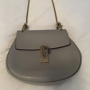 Chloe Gray Crossbody Bag with Gold Chain